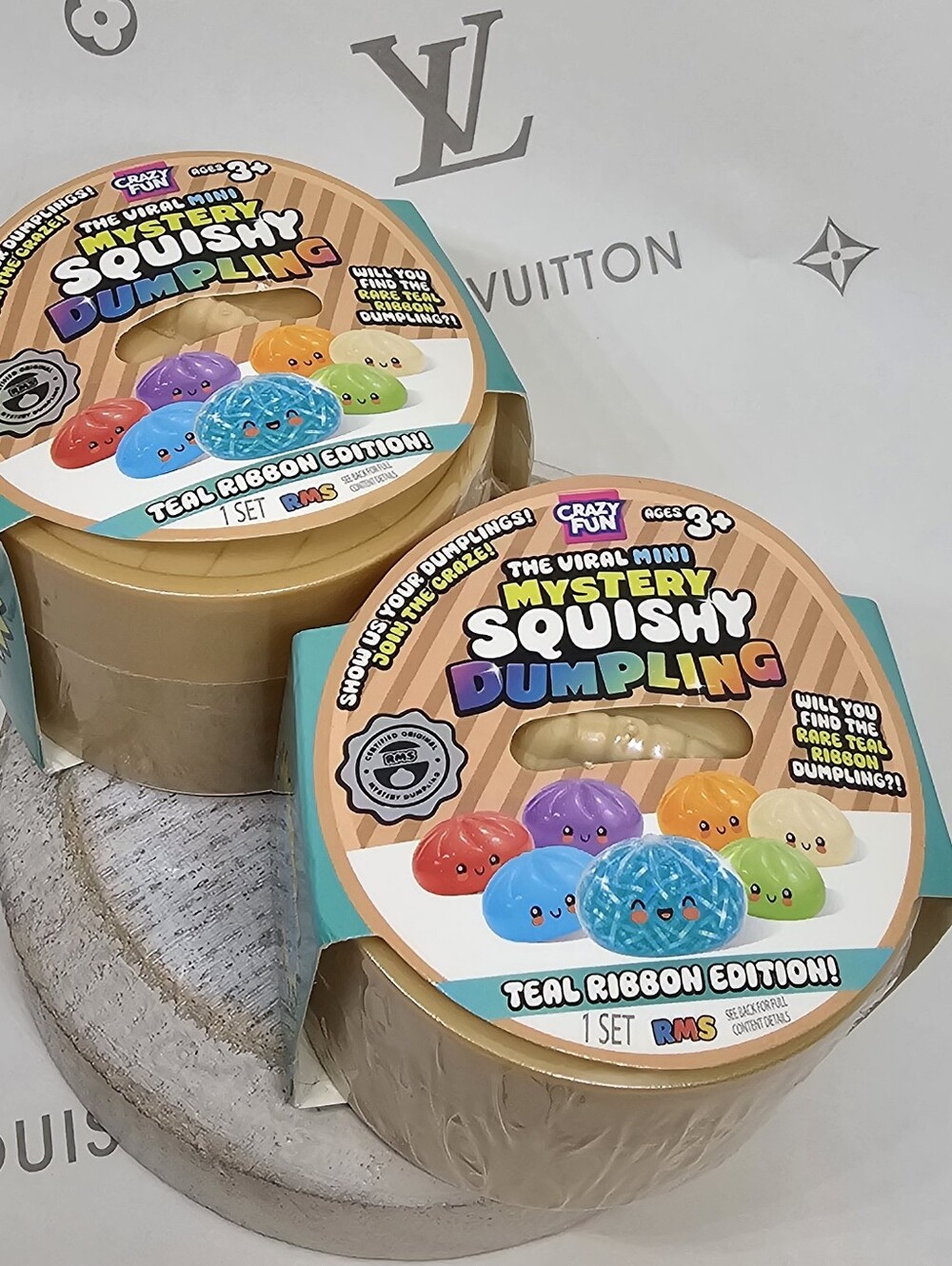 Mystery Squishy Dumpling Teal Ribbon Edition - Multicolor